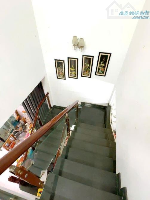 🌹Quá hiếm - Nhà 2 tầng Tân Phú - 76m2, công nhận đủ, sát mặt tiền Tân Quý. Chỉ 4,x Tỷ - 3
