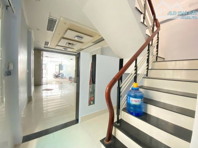 BÁN NHÀ TRỆT LẦU MẶT TIỀN HẺM LIÊN TỔ 12-20 ĐƯỜNG NGUYỄN VĂN CỪ - 3