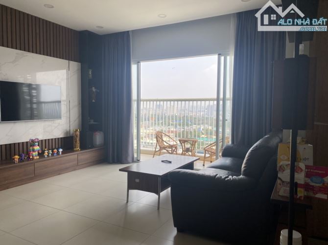 Bán Căn Hộ Carillon 7 , 3PN , 2WC , 104m2, Không Nội Thất , Sổ Riêng , Giá 4.9 Tỷ - 4