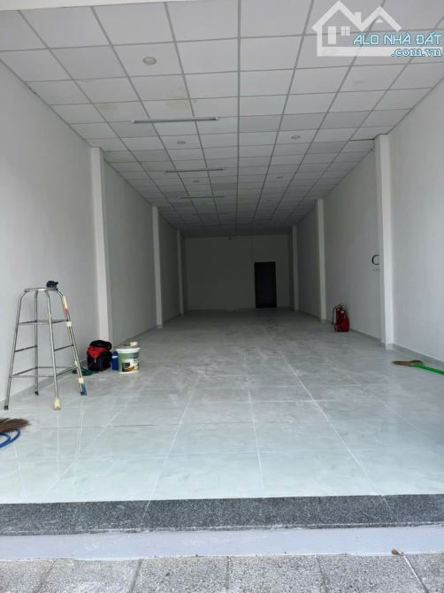 Cho thuê Nhà làm Kho - Quán - Chuyển Phát Nhanh... đường Lương Định Của, 5x25m - 4