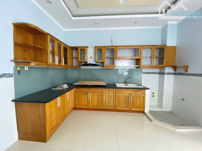 BÁN NHÀ TRỆT LẦU MẶT TIỀN HẺM LIÊN TỔ 12-20 ĐƯỜNG NGUYỄN VĂN CỪ - 4