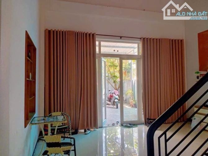 Bán Nhà mặt tiền Ngự Bình , phường Trường An , Tp Huế - 4