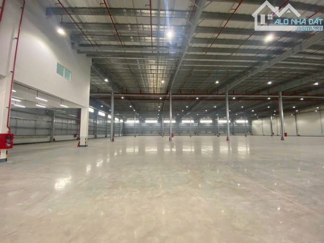 Cho thuê 600m2, 1000m2, 1500m2, 2000m2, 2500m2, 3000m2, 4000m2, 5000m2 kho nhà xưởng kcn H - 4