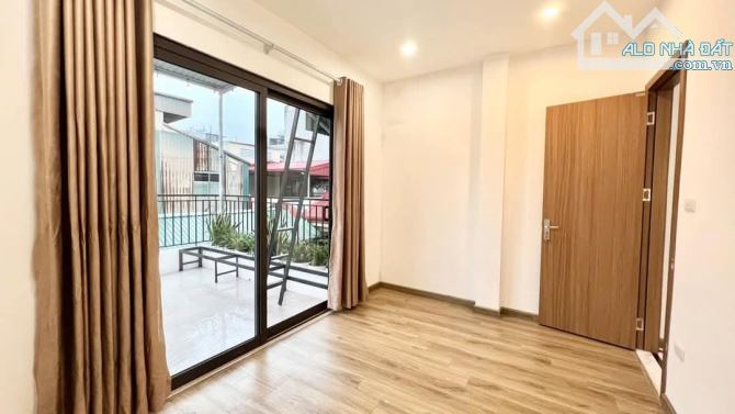 Nhà cực đẹp ngõ 6 Đặng Văn Ngữ, full nội thất, sổ 50m2, oto đỗ gần ngõ thoáng. Giá 11.8 tỷ - 5