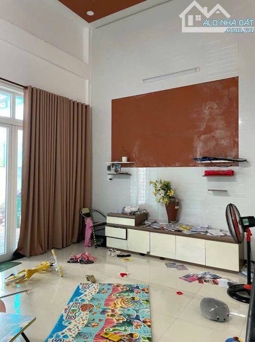 Bán Nhà mặt tiền Ngự Bình , phường Trường An , Tp Huế - 5