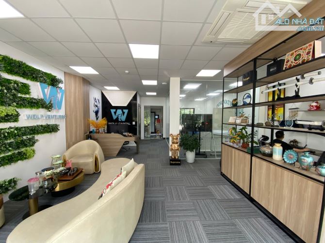 Cho thuê T1-2 LK khu đô thị TP Giao Lưu - Phạm Văn Đồng 120m2/sàn, MT 7m. Thông sàn. 35tr - 5