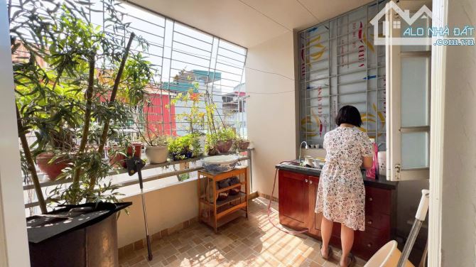 Cần bán gấp – Hoàng Hoa Thám – Ba Đình – 46m xây 4 tầng – ngõ rộng – 2 thoáng – 8.6 tỷ - 5