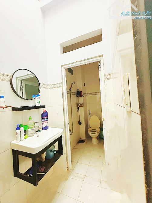 BÌNH TÂN - ĐƯỜNG SỐ 12 - 48M2 - 3TẦNG -CHỈ 4TỶ NHÍNH CÒN TL HẺM XE HƠI - NGANG 4M VUÔNG VỨ - 5