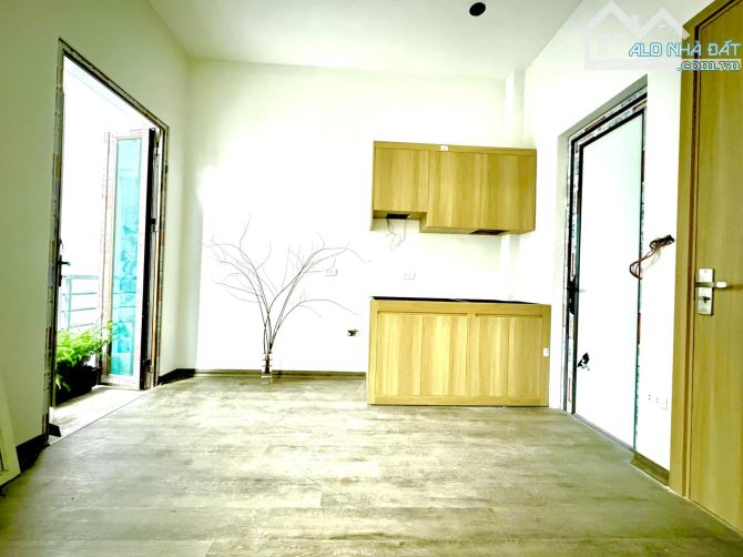 Bán nhà 7 tầng Thang Máy phố Chính Kinh 49 m giá 10.5 tỷ - 6