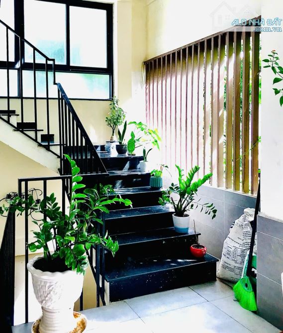 BÁN VILLA KHU NỘI BỘ LÊ VĂN SỸ 7,5X20 NGAY PHỞ PHÚ VƯƠNG-SÁT SB TÂN SƠN NHẤT CHỈ 29 TỶ - 6