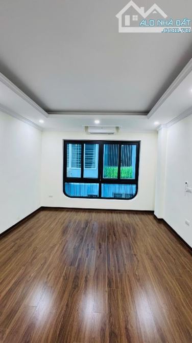 BÁN NHÀ PHÂN LÔ QUAN HOA,  GARA Ô TÔ, THANG MÁY, 36M2, 7 TẦNG, MT 5.6M. - 6