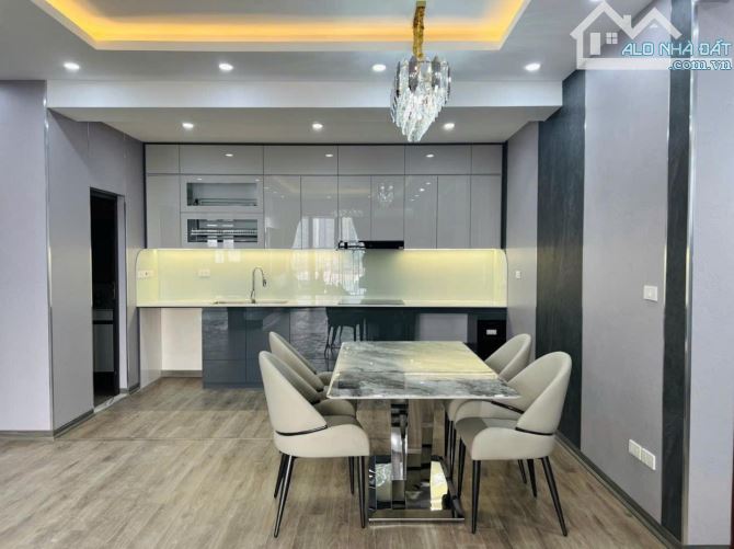 Kinh Doanh Ô Tô Tránh - Hàng Nét Căng Mới Đẹp Thang Máy DT:50m x 6T KĐT Kiến Hưng -Hà Đông - 4