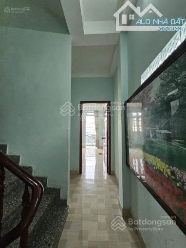 Hụt vốn làm ăn cần bán nhà ở Cư Xá Bình Thới, Quận 11. Giá 3 tỷ 260/ 67,2m2 - Nhà mới 80% - 8