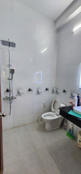 Bán nhà HXH đường Thống Nhất, DT: 80m2 giá 5,98tỷ - 9