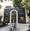 Cho thuê nhà MP Quang Trung - Hoàn Kiếm 200m2 x 2,5T, MT 13.5M Vị trí đắc địa