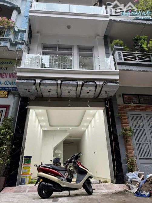 BÁN NHÀ VĂN QUÁN HÀ ĐÔNG, PHÂN LÔ VỈA HÈ OTO TRÁNH KINH DOANH, 5 TẦNG NHỈNH 14 TỶ