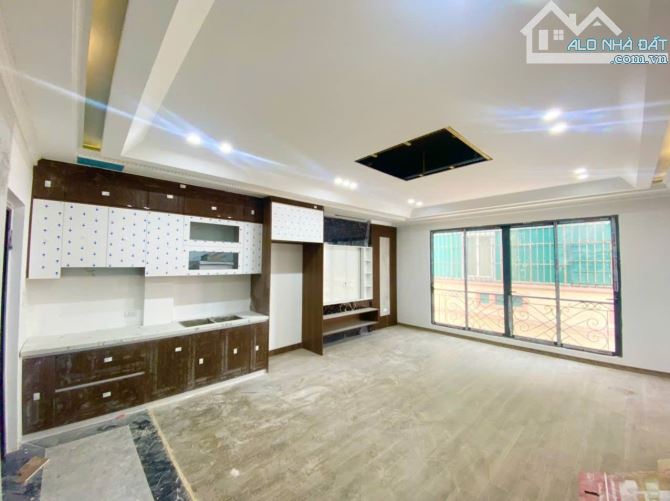 BÁN NHÀ THANH XUÂN, OTO KINH DOANH PHÂN LÔ NHÀ MỚI ĐẸP, 8 TẦNG THANG MÁY, GIÁ 16.X TỶ