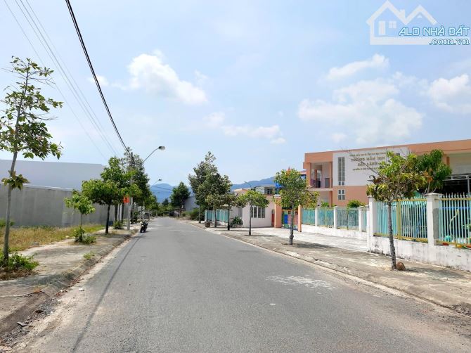✳️ HÀNG TUYỂN CHỌN- LÔ GÓC ĐƯỜNG 13m TĐC ĐẤT LÀNH GIÁ RẺ! - 1