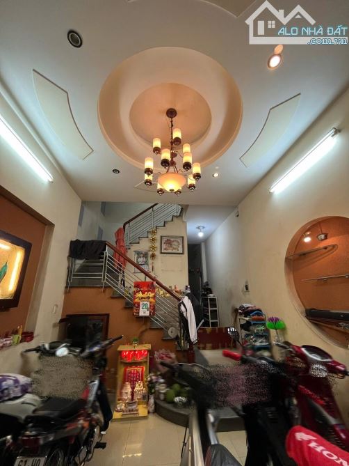 BÁN NHÀ MẶT TIỀN LUỸ BÁN BÍCH  - KINH DOANH ĐỈNH - 4M X 23M - 4 TẦNG ST