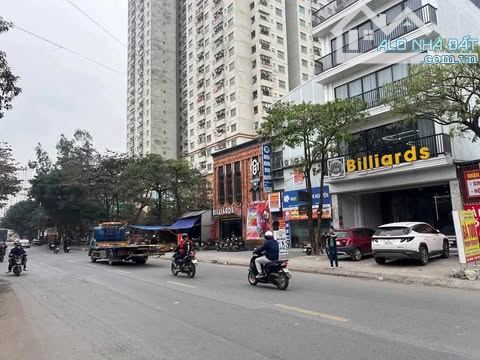 TOÀ NHÀ VĂN PHÒNG MỚI XÂY, MẶT PHỐ CẦU BƯU - THANH TRÌ, THANG MÁY: 160M, 6T, MT: 7.5M