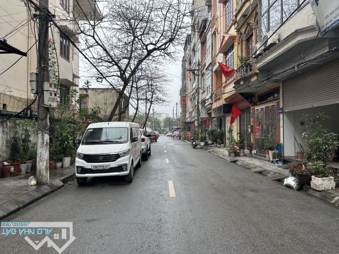 NHÀ MẶT PHỐ LÝ THƯỜNG KIỆT – HÀ ĐÔNG – PHÂN LÔ, VỈA HÈ RỘNG-KD SẦM UẤT-GIÁ ĐẦU TƯ