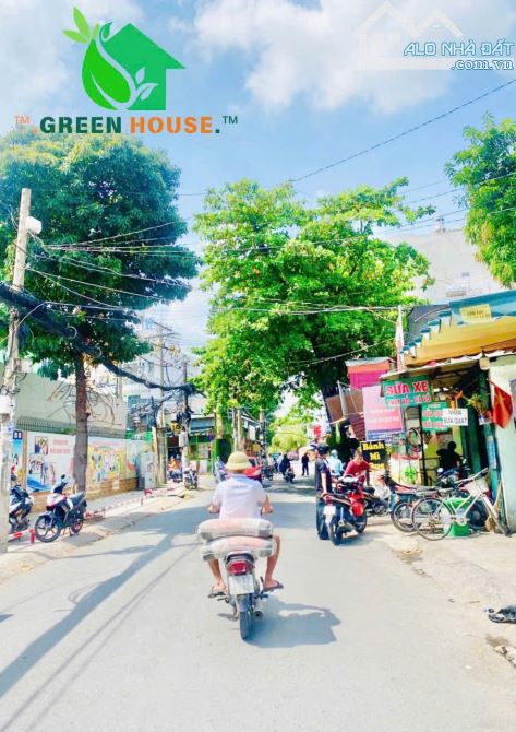 🏝️ 🏝️ CHỦ GẤP BÁN MẶT TIỀN ĐƯỜNG SỐ 8 -P.11- Q.GV .DT: 4x21m .4 TẦNG .GIÁ 12 TỶ