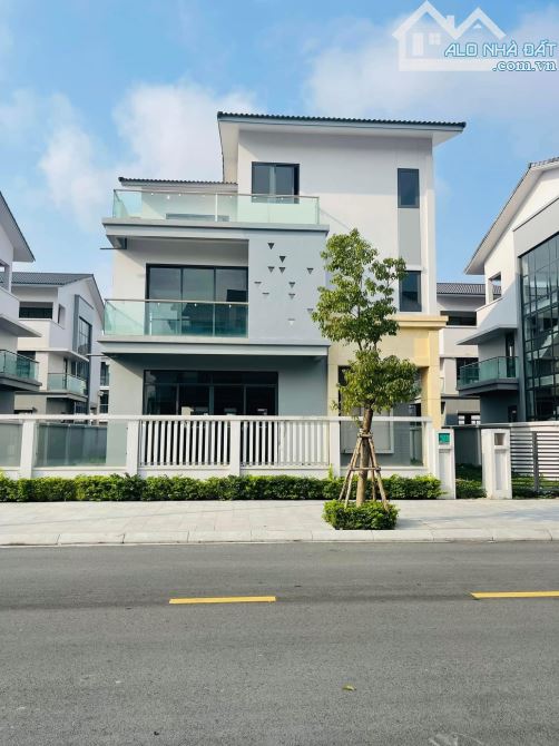 SIÊU PHẨM BIỆT THỰ ĐƠN LẬP 330M2 MẶT RIỀN 17M NGAY TRUNG TÂM HÀNH CHÍNH MỚI HẢI PHÒNG