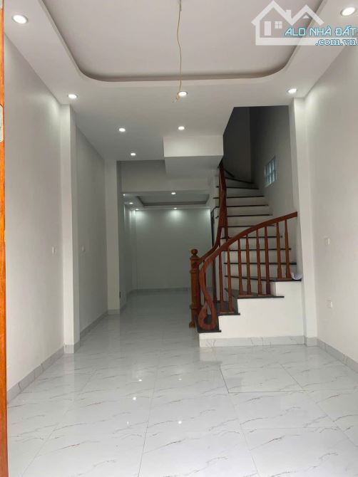 Bán nhà Yên Bệ 39 m2, 5 tầng, giá 5.9 tỷ, ga ra ô tô. - 3