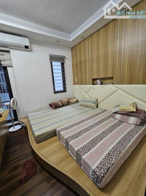 Giá còn rẻ! Nhà dân xây tại Hoài Đức 4 tầng,mặt tiền 6m, gần Quốc Lộ 32 , Giá 4 tỷ 3.