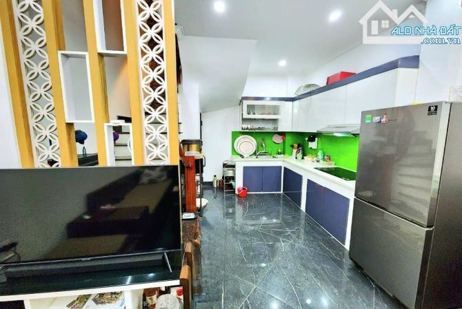 Bán nhà mặt phố Nguyễn Viết Xuân, Thanh Xuân, DT 83m2 - 1