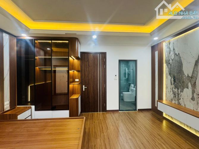 🔥 BÁN NHÀ 6 TẦNG THANG MÁY - KHƯƠNG ĐÌNH 40M2 6 TẦNG 9,9 TỶ - 1