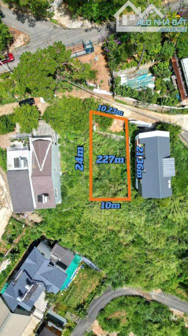 Bán đất biệt thự view rừng thông khu vực Khe Sanh thành phố Đà Lạt - 1