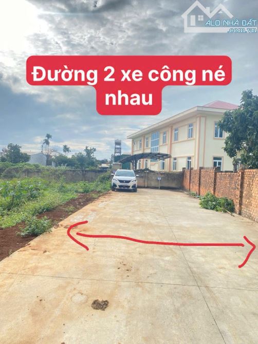 Bán 300m2 đất sau uỷ ban xã eatu giá cực tốt thời điểm này! - 1