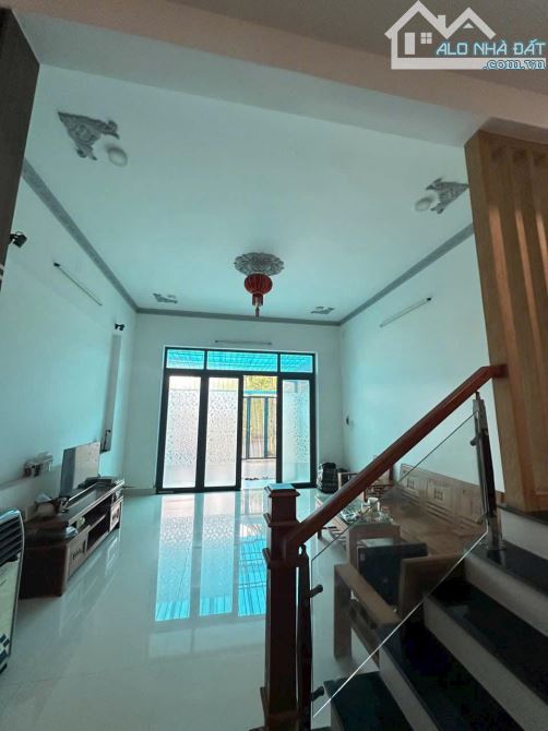 🏩 Bán nhà 2 tầng mt Mộc Bài 7, Hòa Minh, 90m2, 4.2 tỷ tl - 1