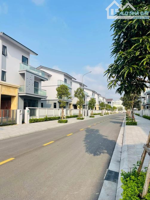 SIÊU PHẨM BIỆT THỰ ĐƠN LẬP 330M2 MẶT RIỀN 17M NGAY TRUNG TÂM HÀNH CHÍNH MỚI HẢI PHÒNG - 1