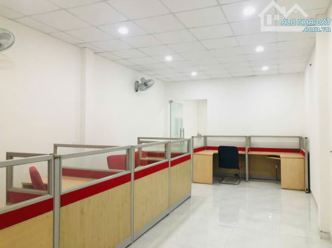 Cần bán nhà Mặt Tiền Trần Hưng Đạo, TT. Bồng Sơn, H. Hoài Nhơn. 4 tầng, ngang 4,25m. - 1
