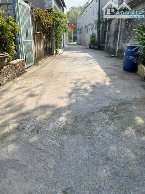 Bán Đất Dĩ an 2 tỷ 300 triệu 94m2 Gần Bicosi Dĩ an bình dương - 1