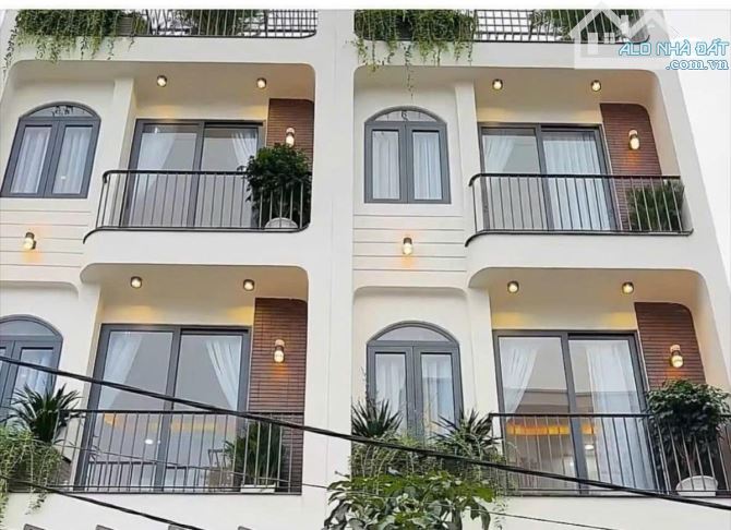 Hoa hậu! Hoài Đức, nhà 4 tầng 42m2, ô tô vào nhà, thoáng sáng, Nhỉnh 6 tỷ. - 1