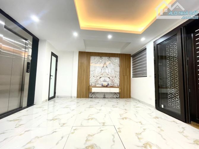 Phố Vip Thái Hà 40M2, 7Tầng Thang Máy, Mt:5m,Ô Tô Đỗ Cổng,Mới Koog, Nhỉnh 11Tỷ - 1