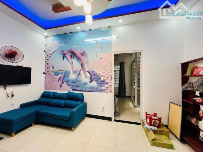 NHÀ 4 TẦNG MỚI ĐẸP KIỆT 3M GẦN ĐƯỜNG CHÍNH HOÀNG DIỆU DT 80M2 NGANG 5M CHỈ 4.9 TỶ - 1