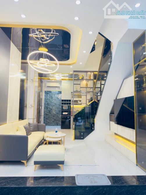NHÀ PHỐ HIỆN ĐẠI SỬ DỤNG HỆ THỐNG ĐIỆN THÔNG MINH SMARTHOME - KHU PHÂN LÔ ĐỒNG BỘ ĐƯỜNG 6M - 14