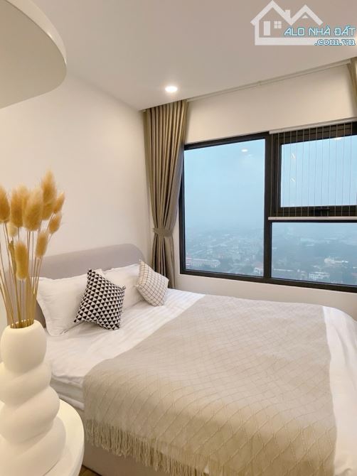 Bán Nhà Lạc Long Quân - 6 Tầng Thang Máy - Nội Thất Xịn Sò - 8 Tỷ Nhô. - 2