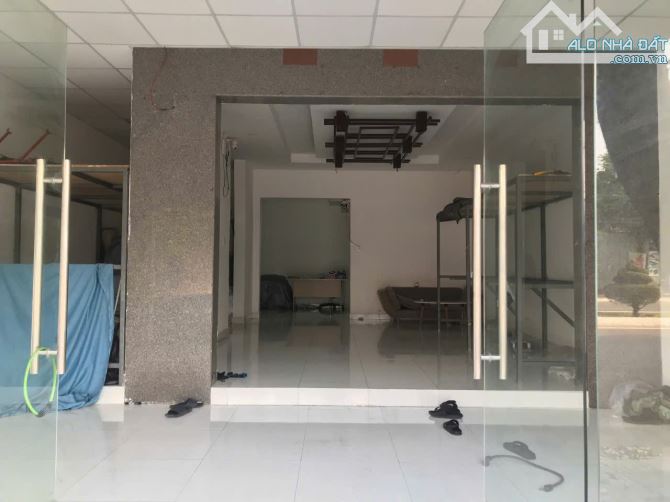 Bán nhà 2 tầng mặt tiền 23/10 Vĩnh Hiệp, Nha Trang. DT 103m2 giá 6,5 tỷ - 2