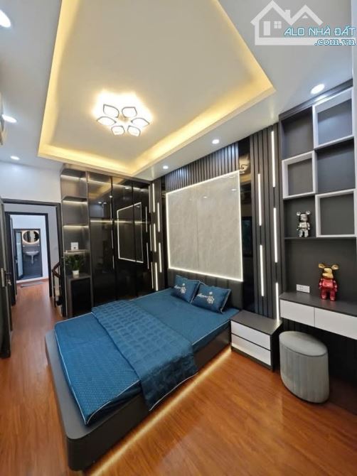 BÁN NHÀ LÊ THANH NGHỊ – 29M² x 6 TẦNG – NHÀ MỚI ĐẸP Ở LUÔN – DÒNG TIỀN CHO THUÊ ỔN ĐỊNH – - 2