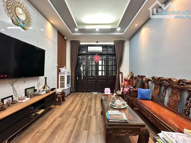 Bán nhà HXH BÌNH THẠNH - VIEW SÔNG - 70M2 - 4 TẦNG - GIÁ CHỈ 8.X TỶ - 2