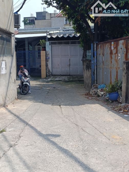 Bán lô đất 240m2, Phước Long b. Quận 9 - 2