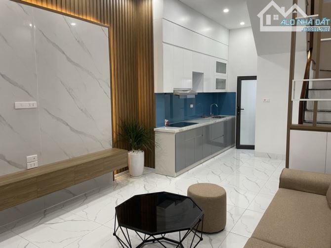 Bán nhà 5 tầng nhỉnh 5 tỉ ,ô tô gần,văn hội đức thắng cổ nhuế bắc từ liêm,gần học viện tài - 2