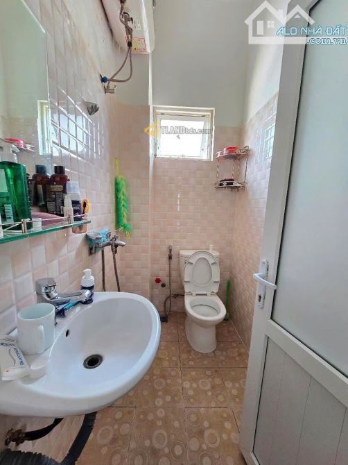 {BÁN GẤP} Nhà Diện Tích (260m2 Ngang 11m Nở Hậu) Đường Ô Tô 8m Né Nhau. Giá Chỉ 42Triệu/m2 - 7