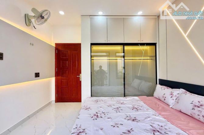 Bán nhà hẻm 5m, Bùi Quang Là, Gò Vấp, 42 m² (3.5m x 12m), nhà đẹp - Giá 5.68 tỷ TL - 3