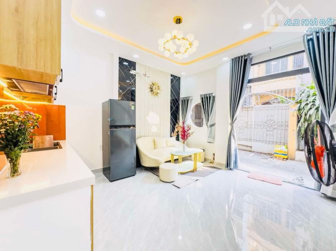 Vip nhà đẹp, XVNT thông Đinh Bộ Lĩnh P26, Bình Thạnh, DTSD 40m2, hẻm xe hơi, chỉ 3.xx - 3